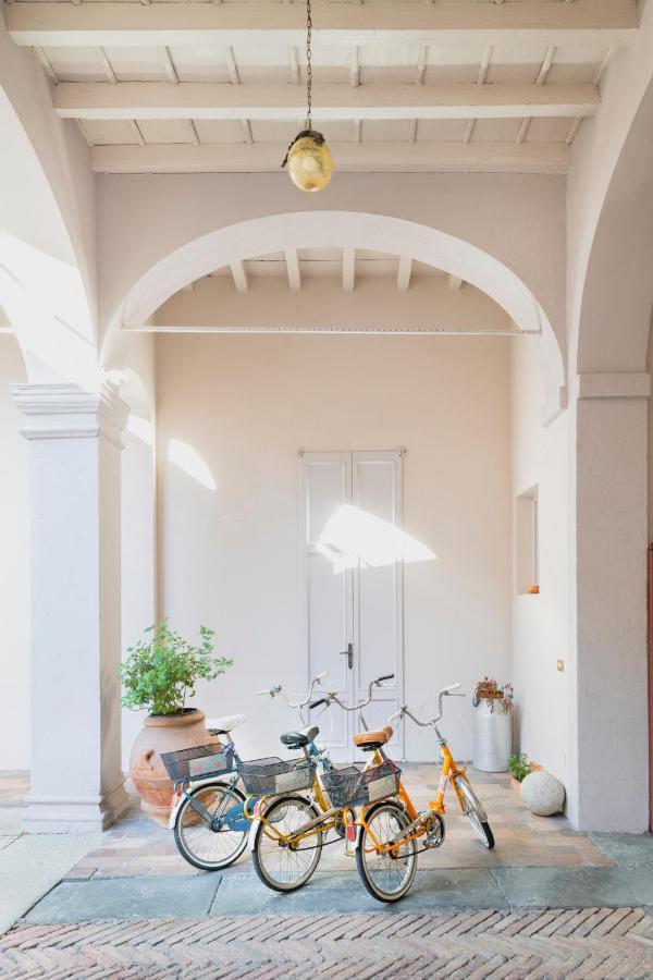 Sweet Home Pitti Crema Exterior foto