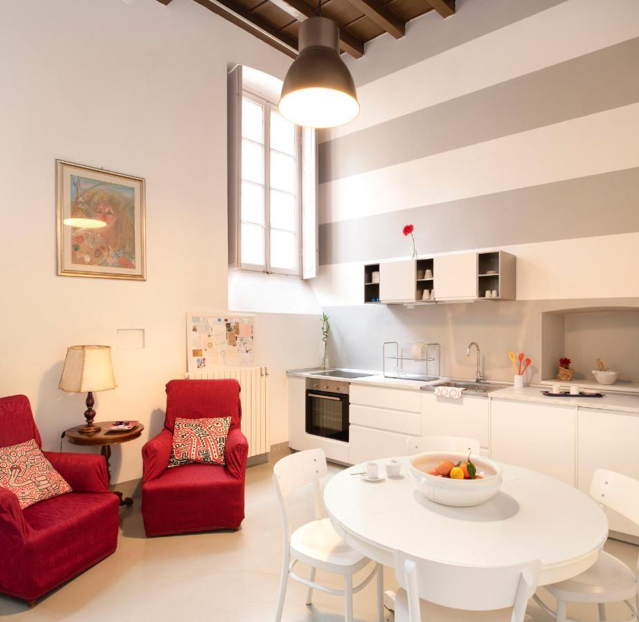 Sweet Home Pitti Crema Exterior foto